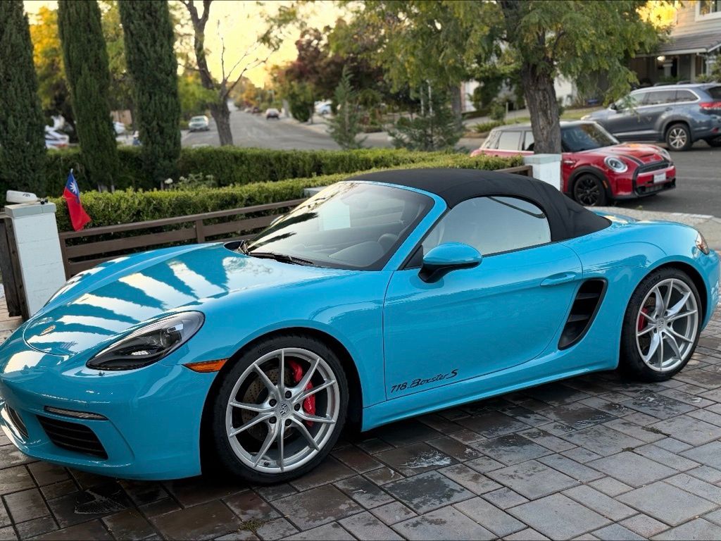 porsche 718 2017 WP0CB2A80HS241838 image porsche 718 2017 WP0CB2A80HS241838 image