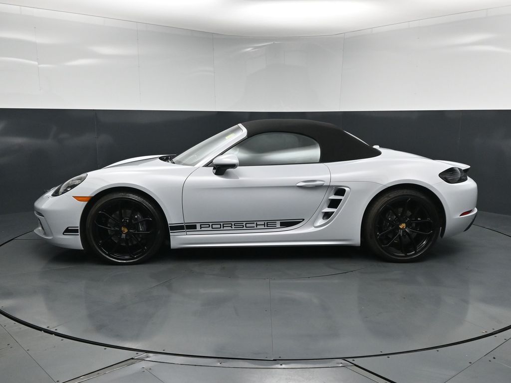 porsche 718 2024 WP0CA2A83RK205551 image porsche 718 2024 WP0CA2A83RK205551 image