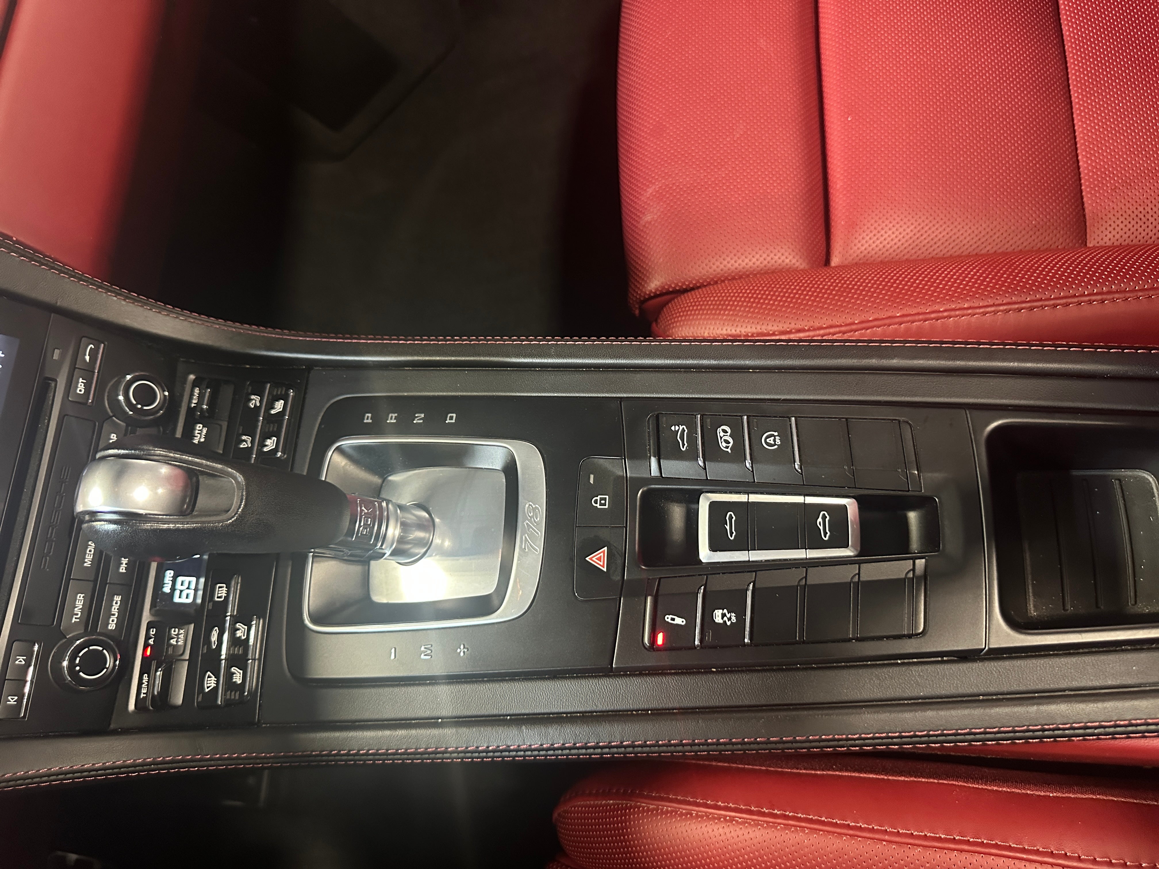 porsche 718 2022 WP0CD2A80NS228819 image porsche 718 2022 WP0CD2A80NS228819 image