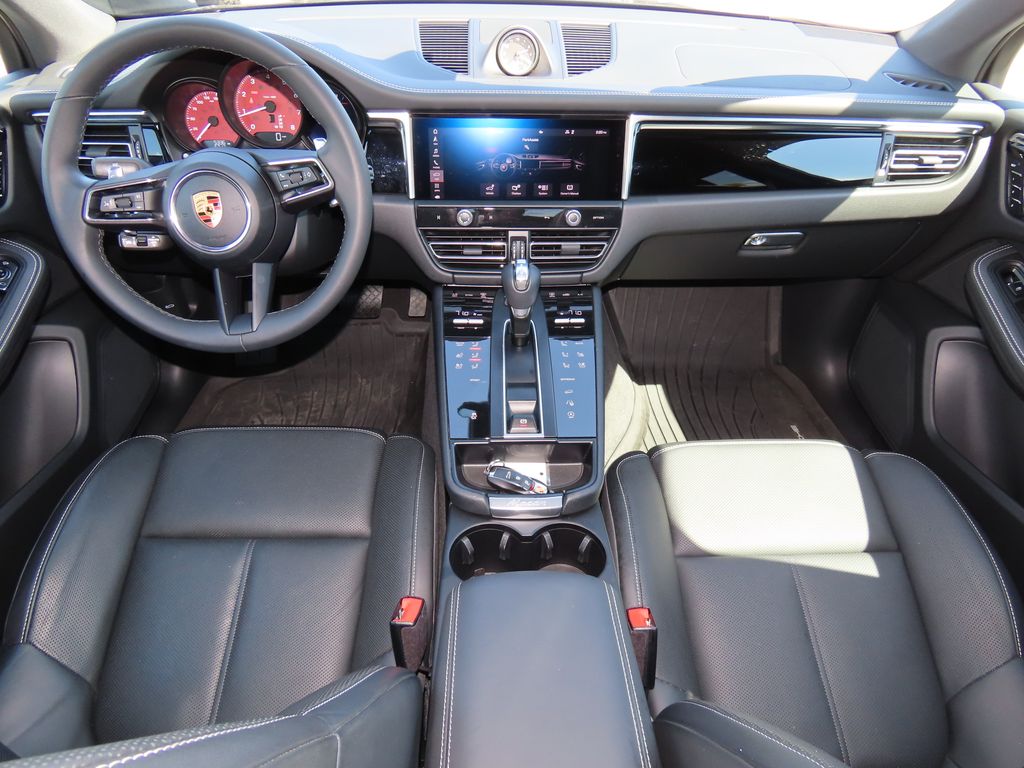 porsche macan 2023 WP1AA2A56PLB06807 image porsche macan 2023 WP1AA2A56PLB06807 image