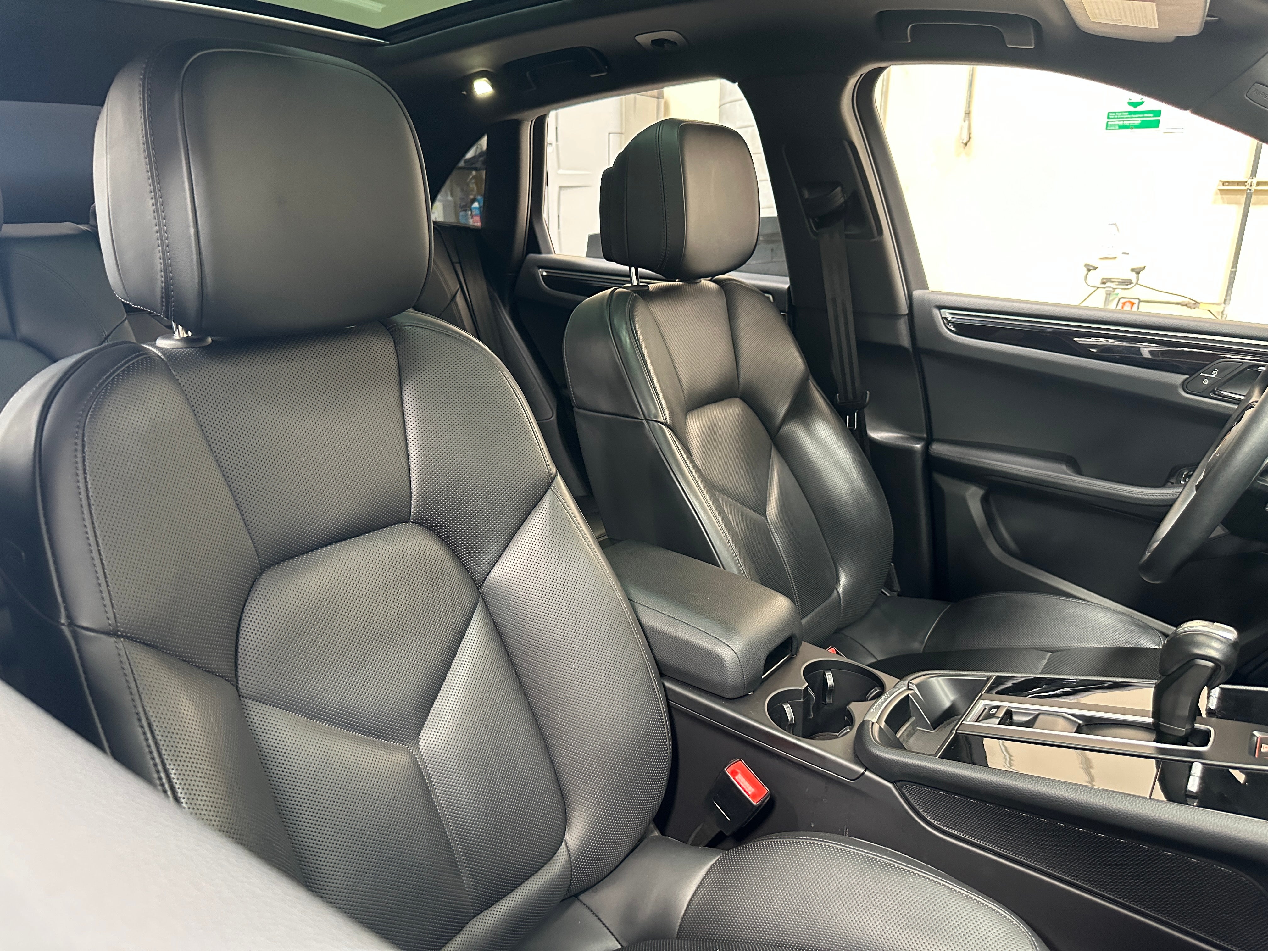 porsche macan 2023 WP1AA2A52PLB07372 image porsche macan 2023 WP1AA2A52PLB07372 image