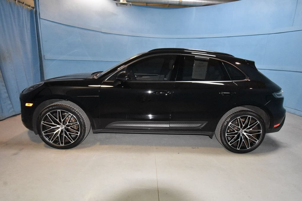 porsche macan 2023 WP1AA2A51PLB17889 image porsche macan 2023 WP1AA2A51PLB17889 image