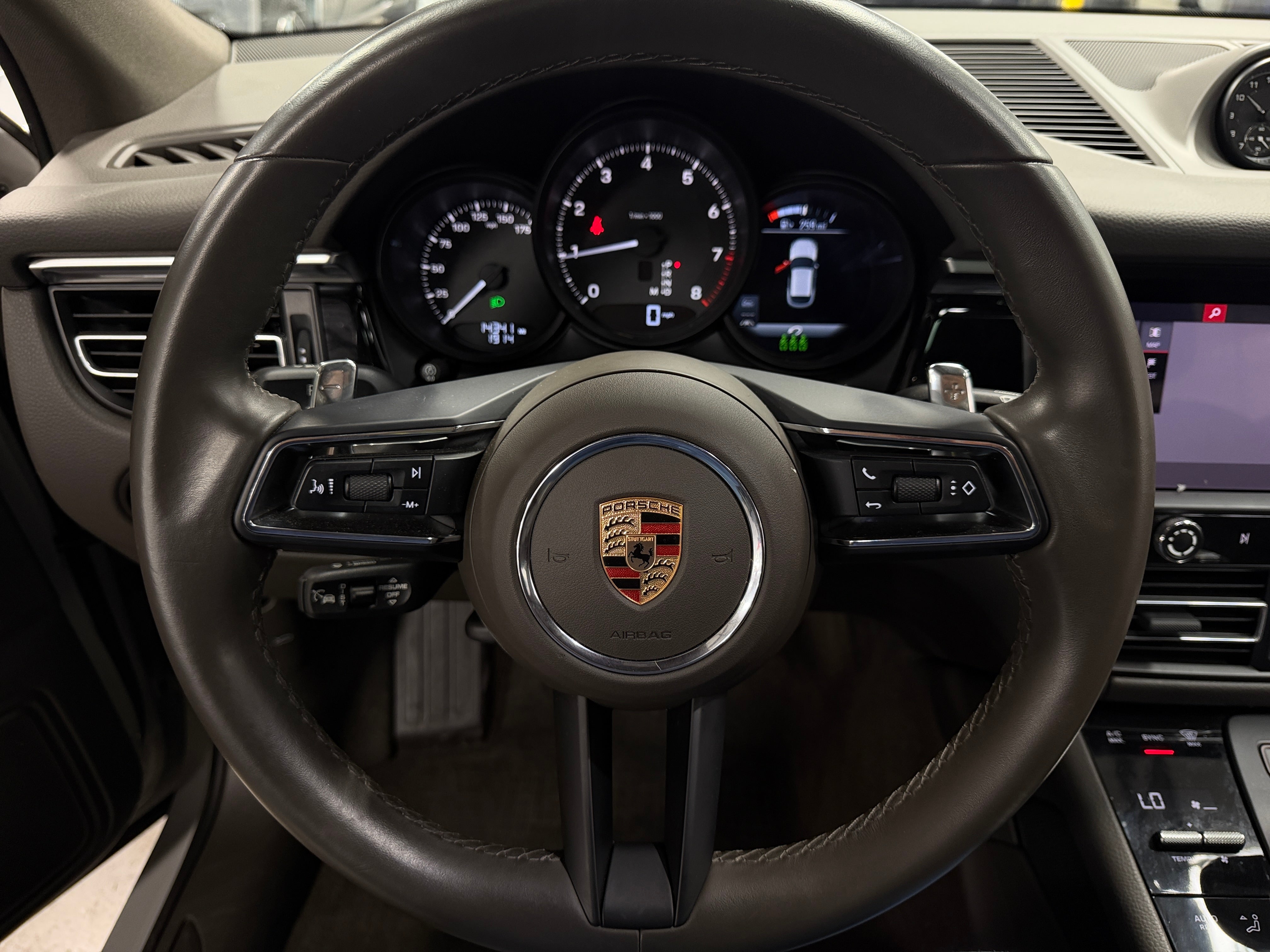 porsche macan 2023 WP1AA2A55PLB19516 image porsche macan 2023 WP1AA2A55PLB19516 image