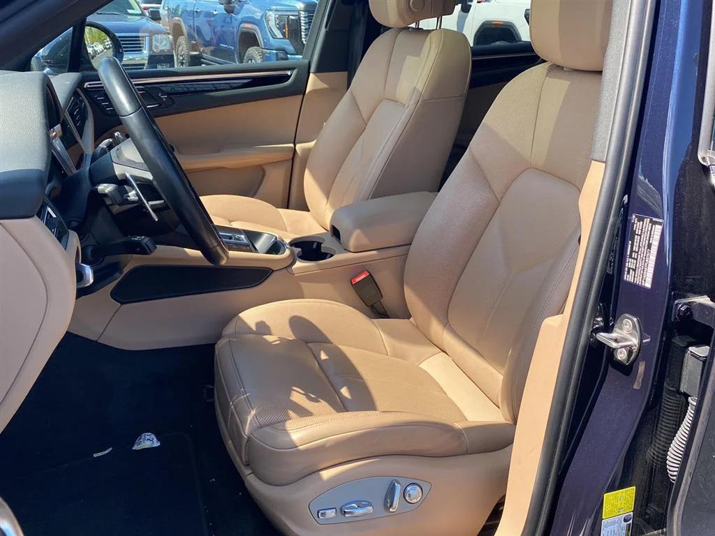 porsche macan 2023 WP1AG2A57PLB37577 image porsche macan 2023 WP1AG2A57PLB37577 image