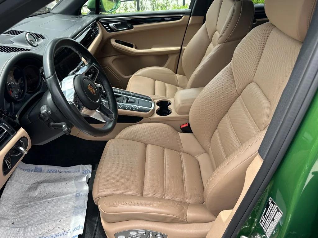 porsche macan 2019 WP1AB2A5XKLB32560 image porsche macan 2019 WP1AB2A5XKLB32560 image