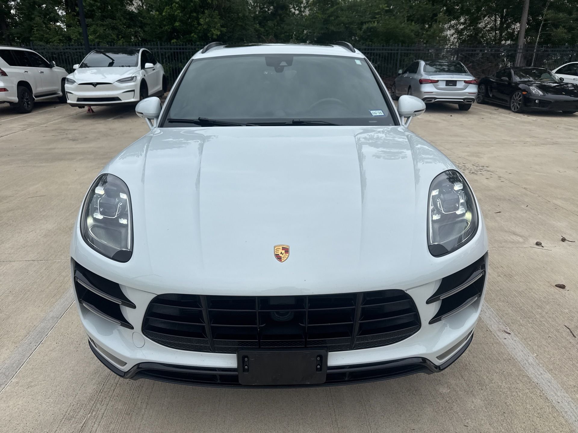 porsche macan 2018 WP1AF2A50JLB71516 image porsche macan 2018 WP1AF2A50JLB71516 image