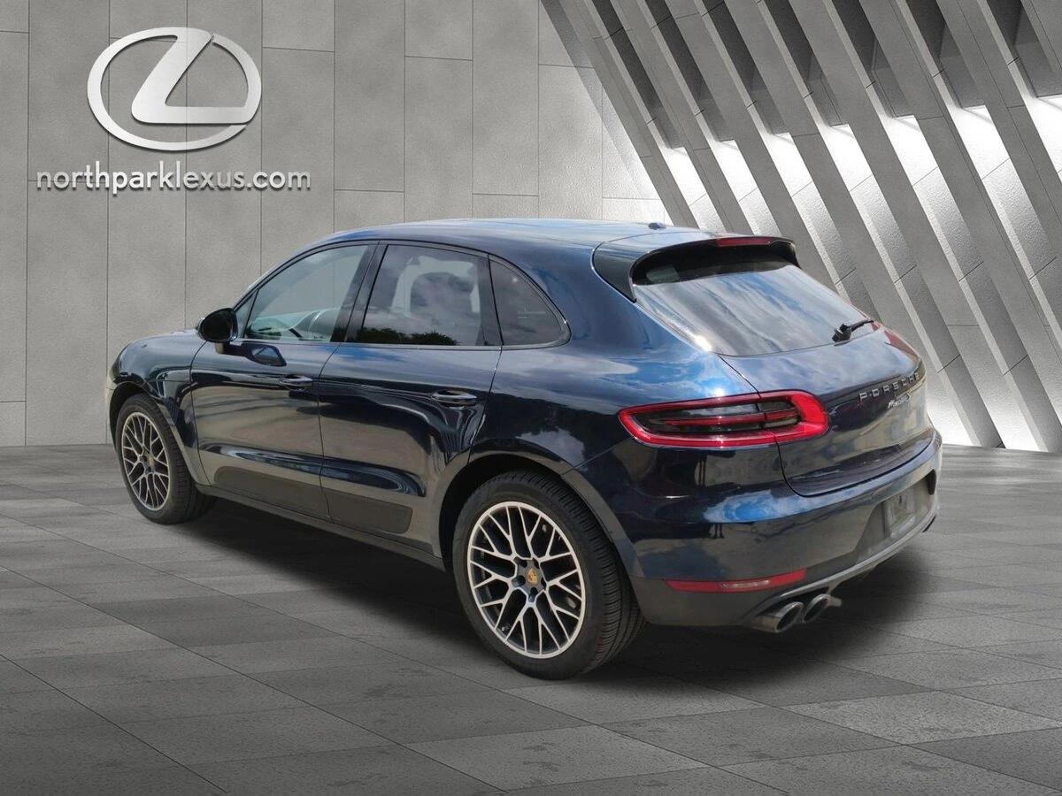 porsche macan 2018 WP1AA2A54JLB18106 image porsche macan 2018 WP1AA2A54JLB18106 image