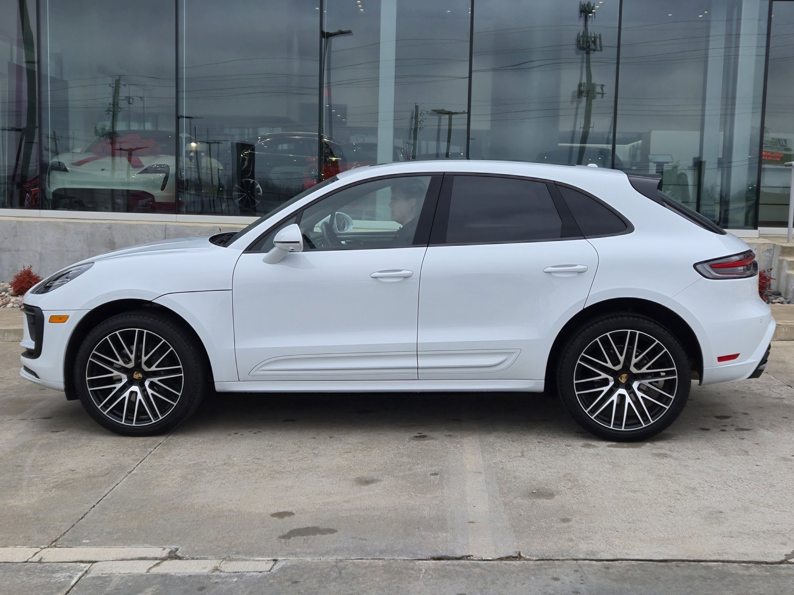 porsche macan 2024 WP1AA2A58RLB06892 image porsche macan 2024 WP1AA2A58RLB06892 image
