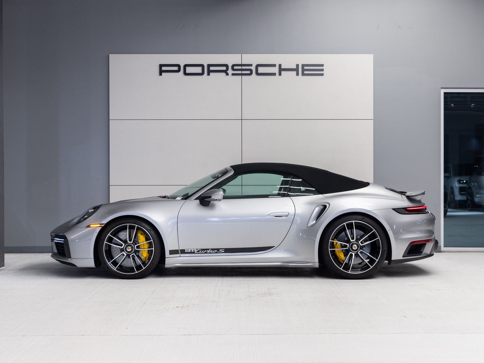 porsche 911 2023 WP0CD2A95PS263688 image porsche 911 2023 WP0CD2A95PS263688 image