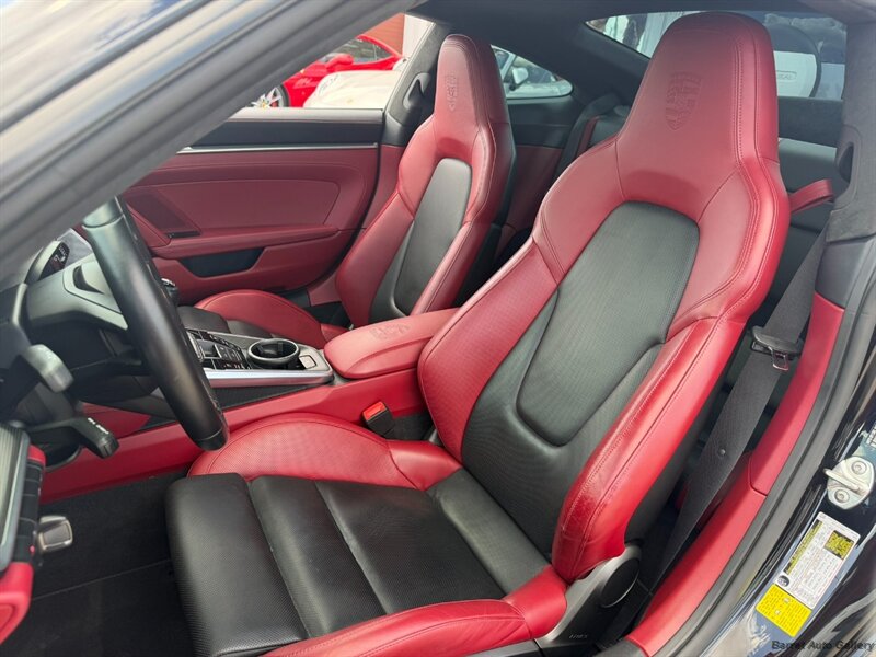 porsche 911 2023 WP0AB2A95PS220546 image porsche 911 2023 WP0AB2A95PS220546 image