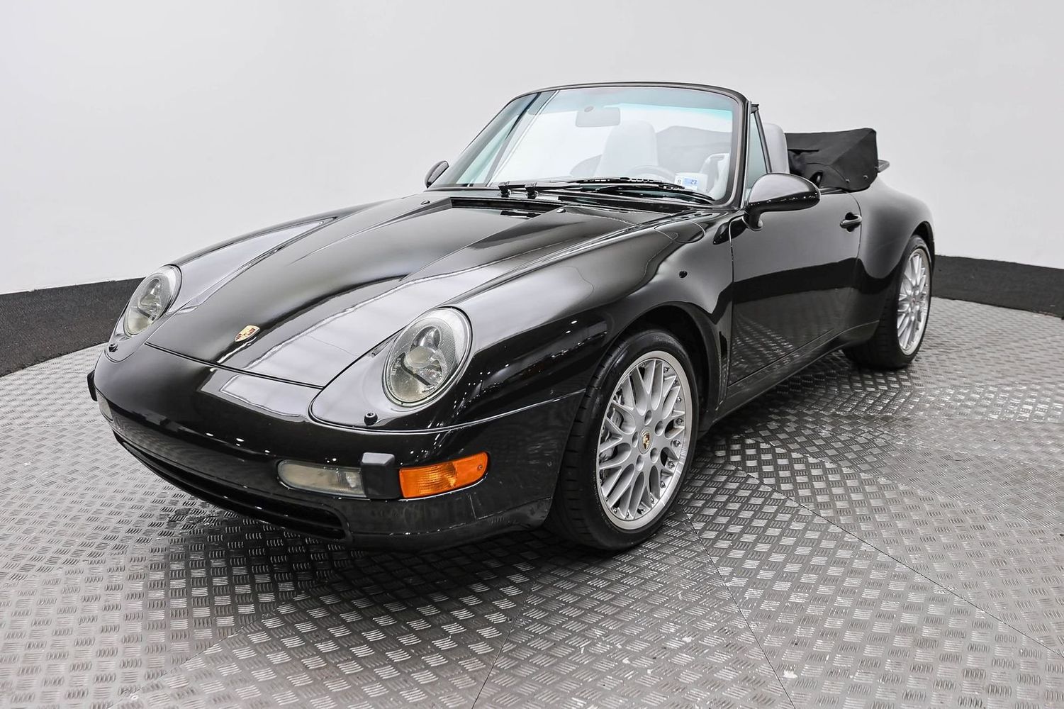 porsche 911 1995 WP0CA2993SS341911 image porsche 911 1995 WP0CA2993SS341911 image