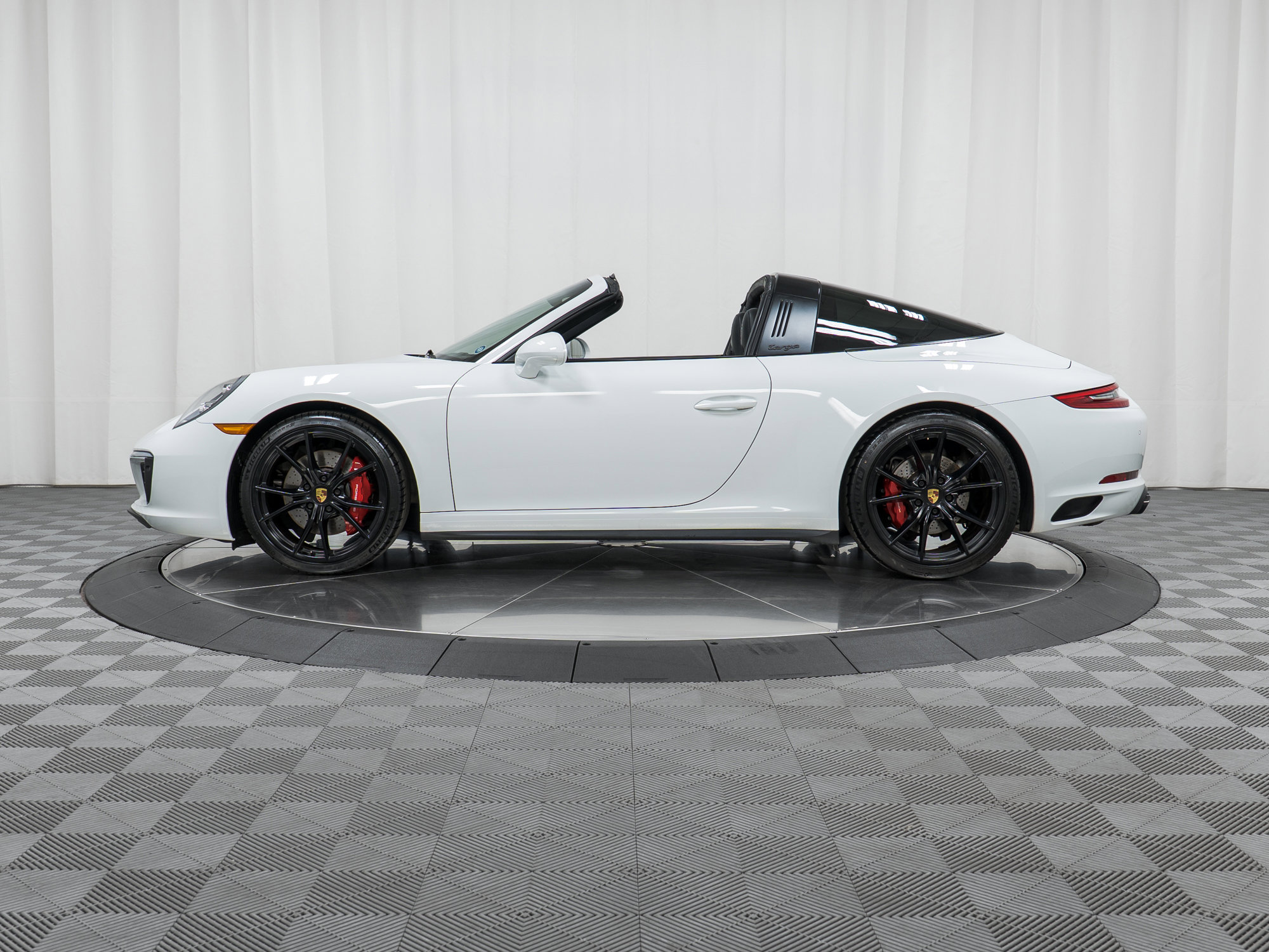 porsche 911 2019 WP0BB2A9XKS125073 image porsche 911 2019 WP0BB2A9XKS125073 image