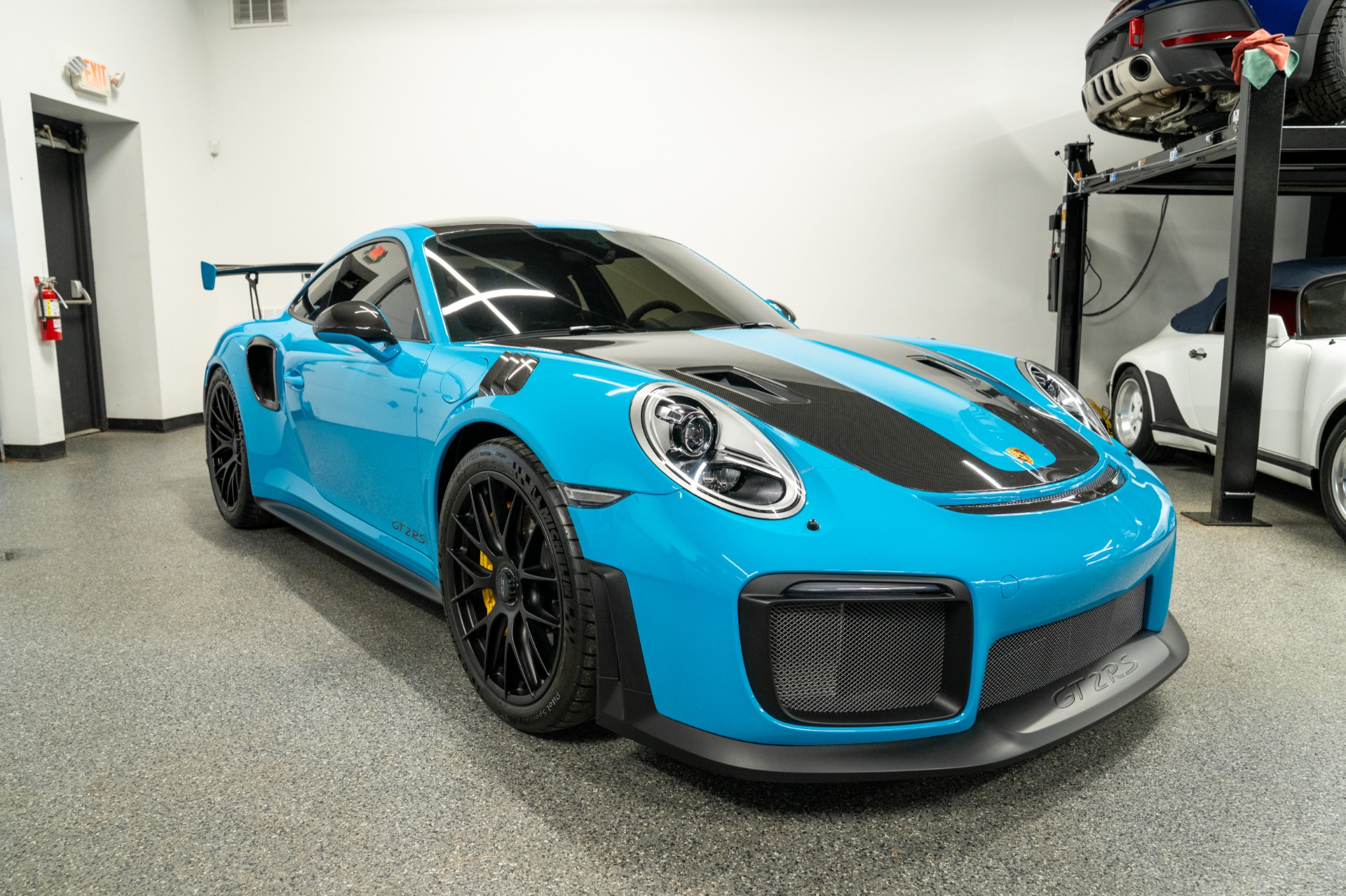 porsche 911 2018 WP0AE2A93JS185777 image porsche 911 2018 WP0AE2A93JS185777 image