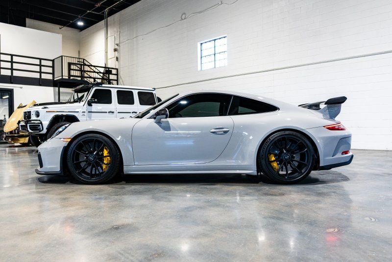 porsche 911 2018 WP0AC2A96JS174519 image porsche 911 2018 WP0AC2A96JS174519 image