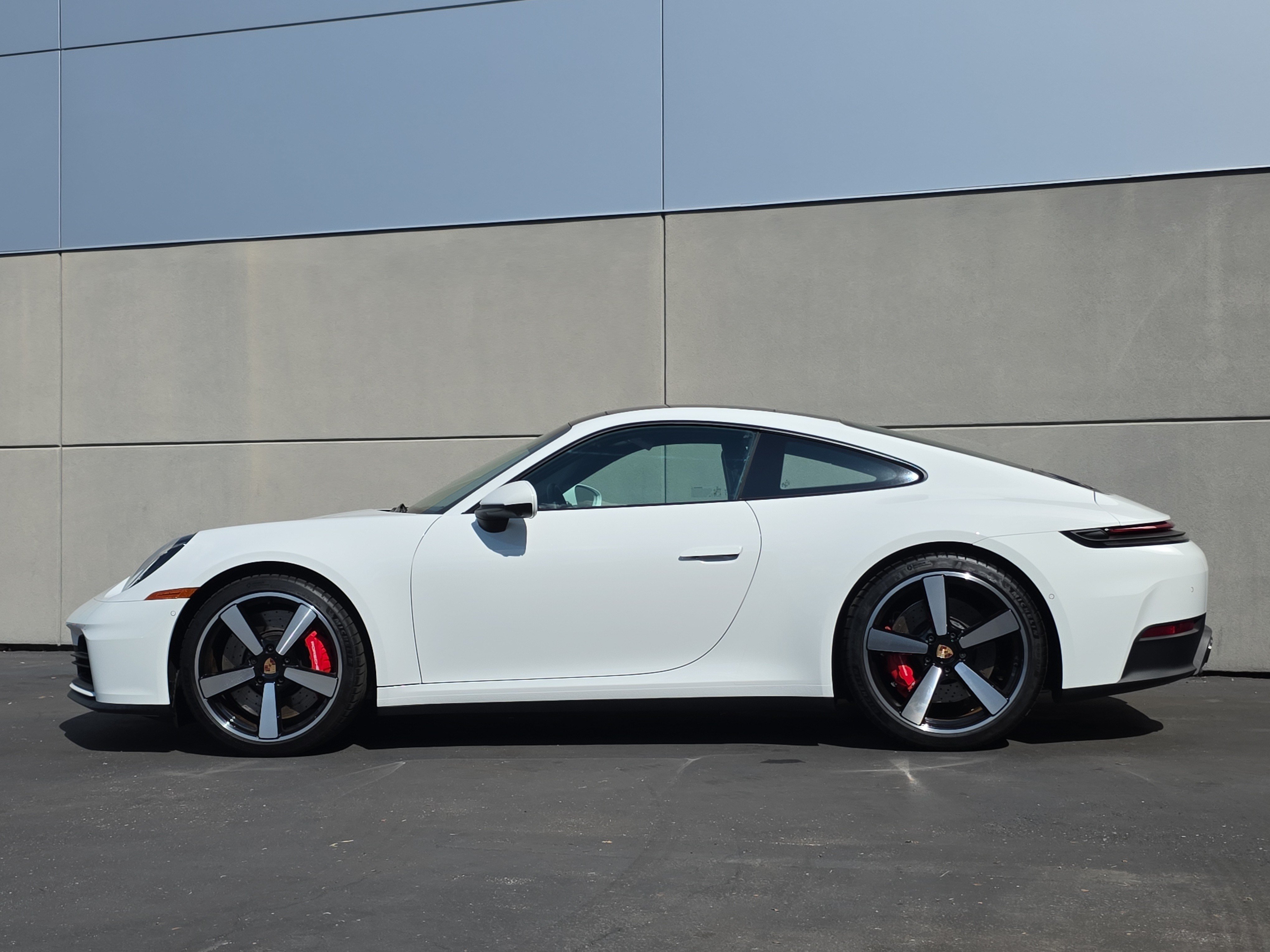 porsche 911 2026 WP0AH2A95TS214450 image porsche 911 2026 WP0AH2A95TS214450 image