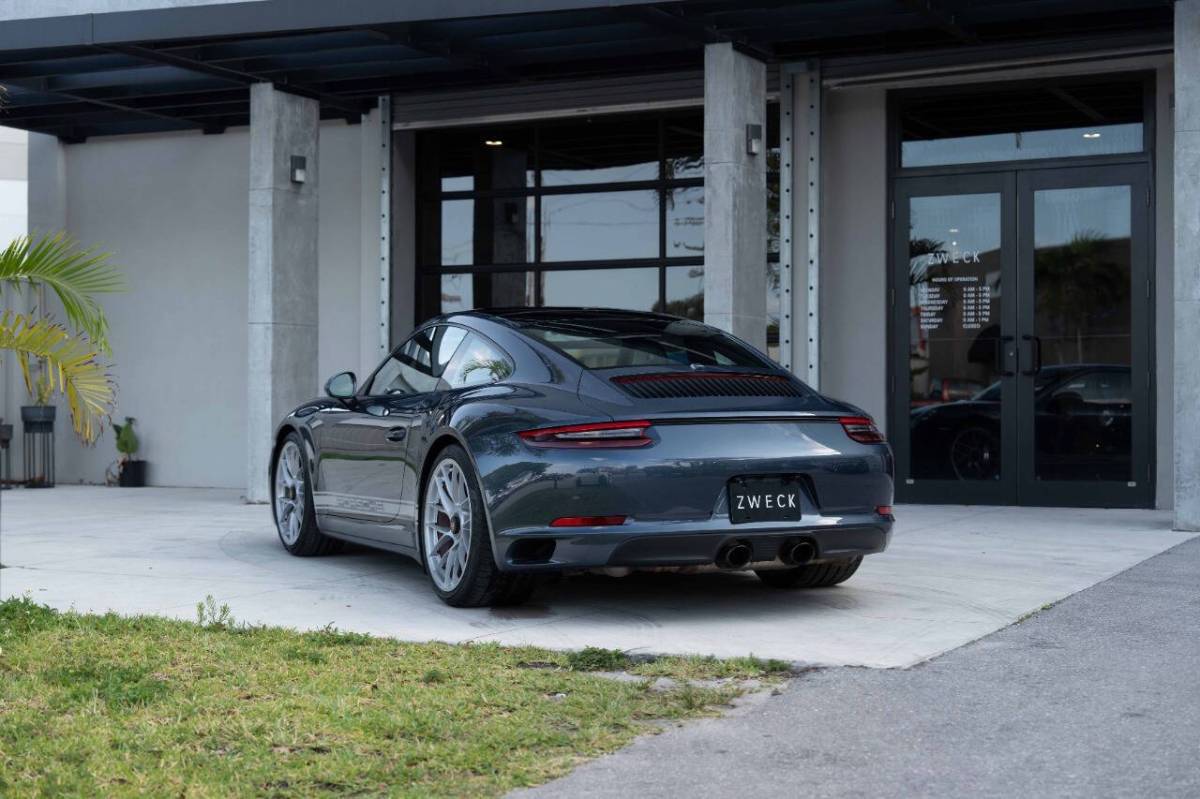 porsche 911 2017 WP0AB2A90HS124874 image porsche 911 2017 WP0AB2A90HS124874 image