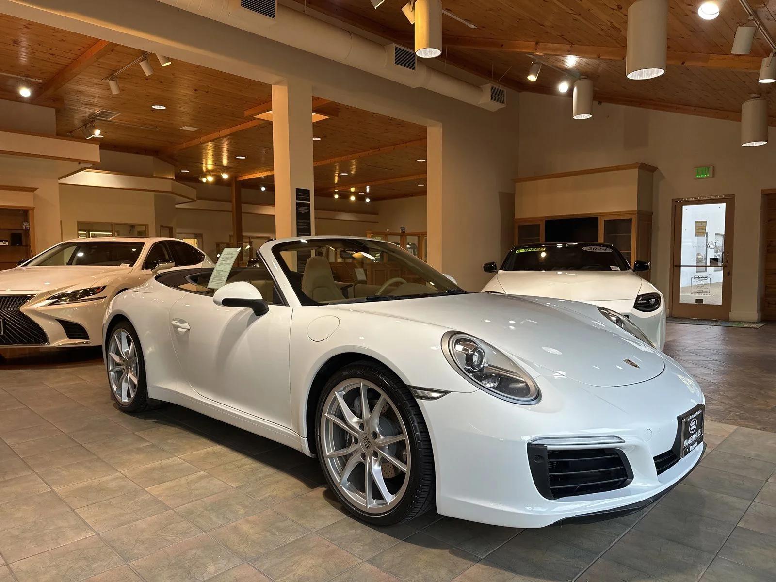 porsche 911 2017 WP0CA2A98HS142129 image porsche 911 2017 WP0CA2A98HS142129 image
