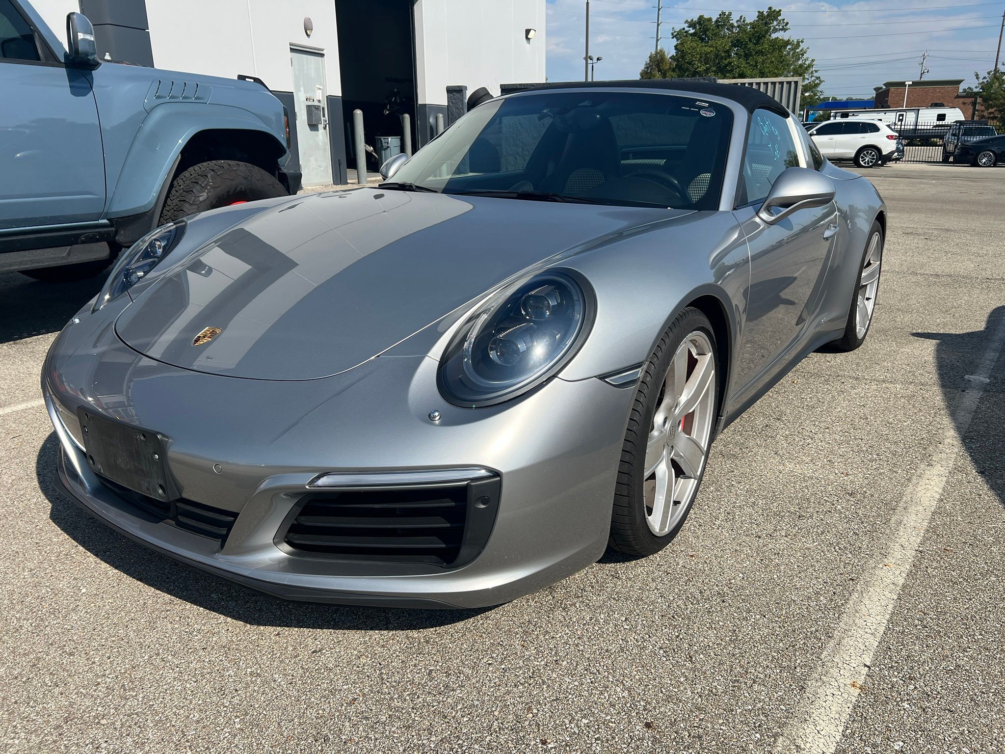porsche 911 2017 WP0BB2A98HS136176 image porsche 911 2017 WP0BB2A98HS136176 image