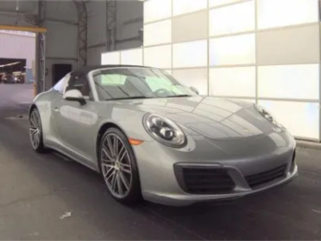 porsche 911 2017 WP0BA2A96HS132209 image porsche 911 2017 WP0BA2A96HS132209 image