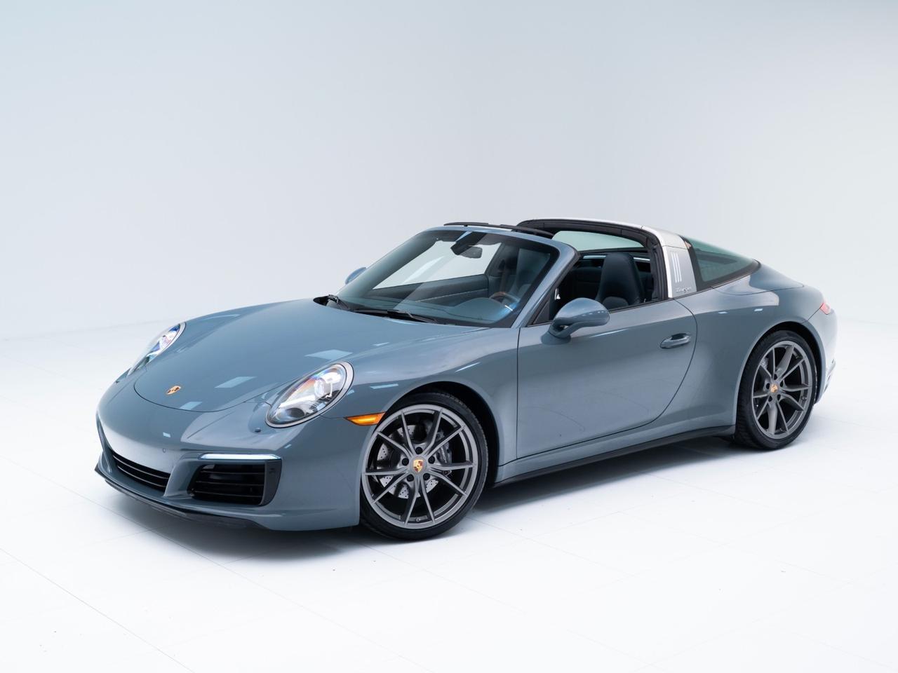 porsche 911 2017 WP0BA2A92HS132160 image porsche 911 2017 WP0BA2A92HS132160 image
