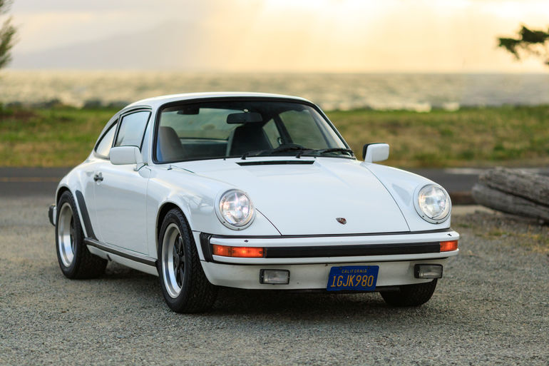 porsche 911 1982 WP0AA0911CS121075 image porsche 911 1982 WP0AA0911CS121075 image