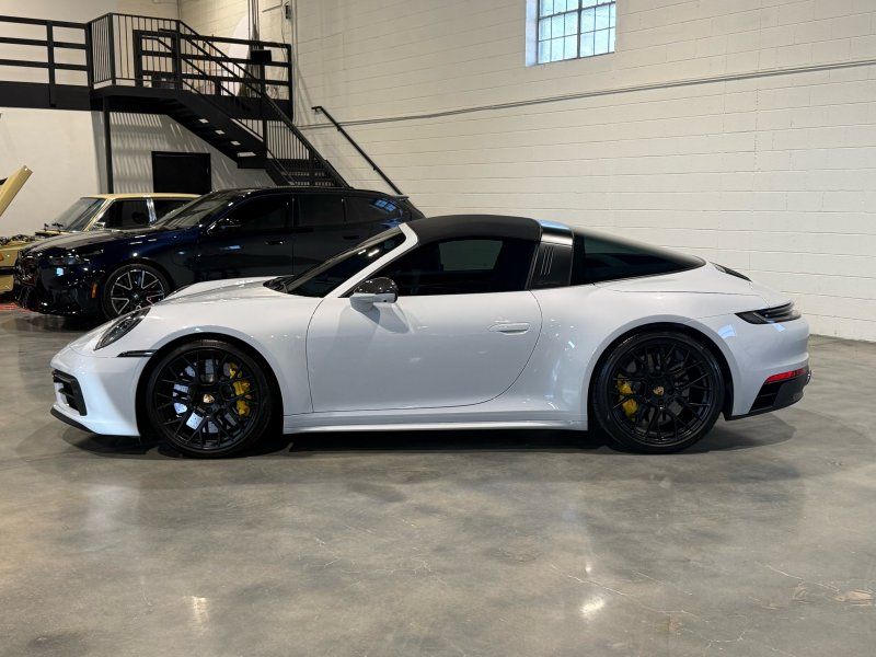 porsche 911 2024 WP0BB2A95RS233921 image porsche 911 2024 WP0BB2A95RS233921 image