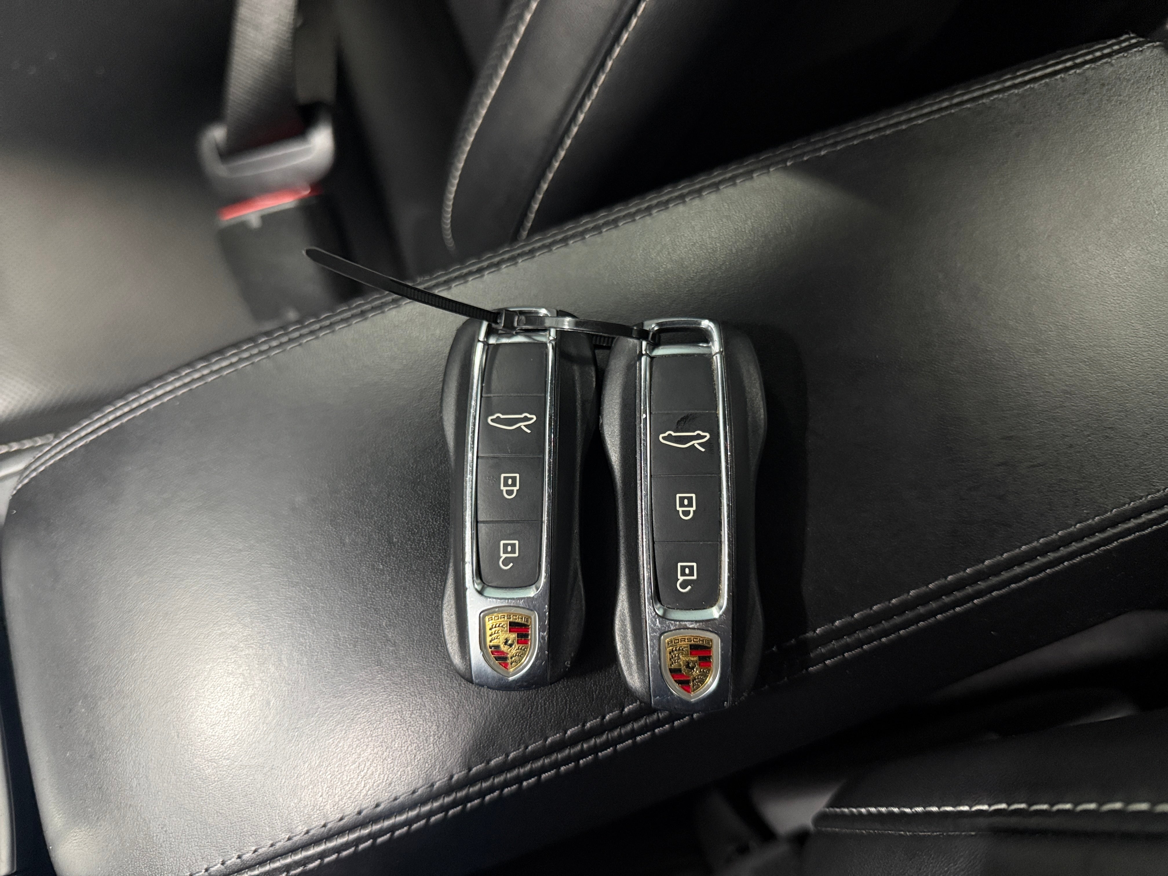 porsche 911 2020 WP0AB2A90LS226619 image porsche 911 2020 WP0AB2A90LS226619 image