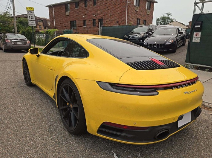 porsche 911 2020 WP0AB2A9XLS225851 image porsche 911 2020 WP0AB2A9XLS225851 image