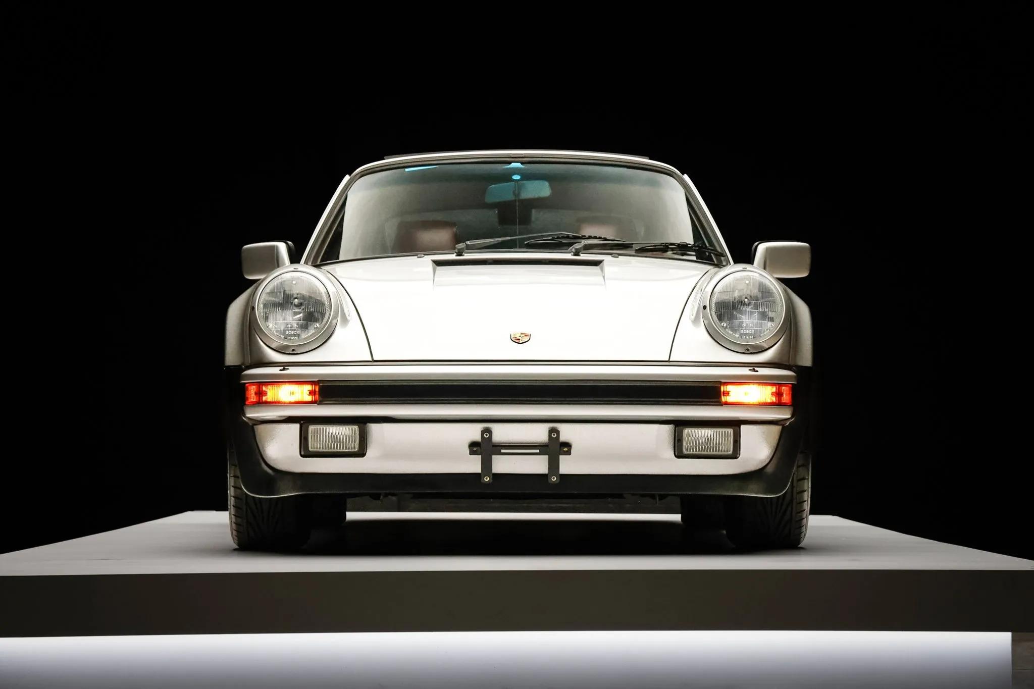 porsche 911 1988 WP0JB0938JS050291 image porsche 911 1988 WP0JB0938JS050291 image