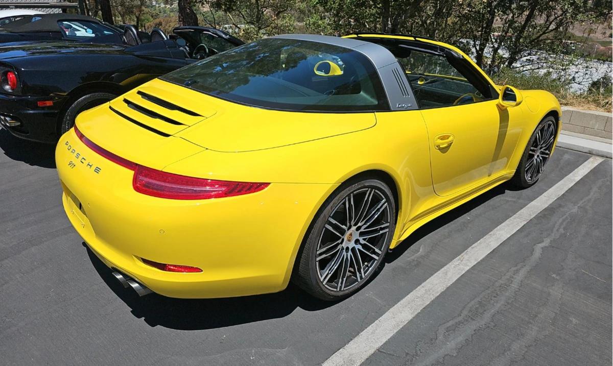 porsche 911 2015 WP0BB2A96FS135251 image porsche 911 2015 WP0BB2A96FS135251 image