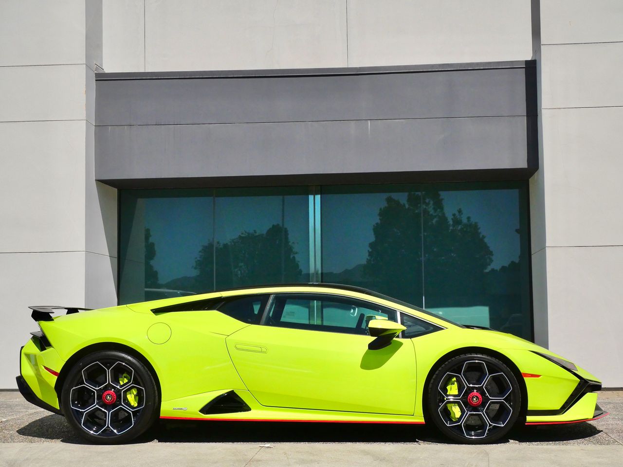lamborghini huracan 2023 ZHWUB6ZF3PLA22969 image lamborghini huracan 2023 ZHWUB6ZF3PLA22969 image