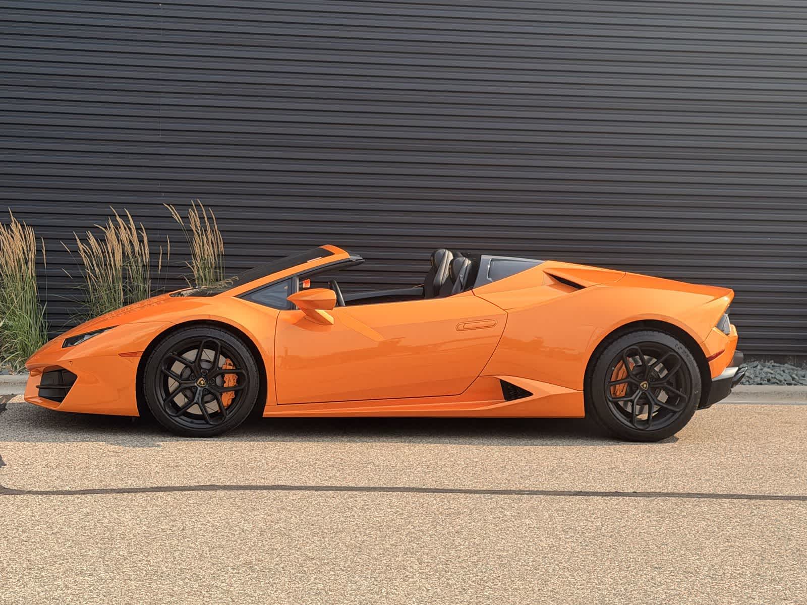 lamborghini huracan 2017 ZHWUR2ZF0HLA07061 image lamborghini huracan 2017 ZHWUR2ZF0HLA07061 image