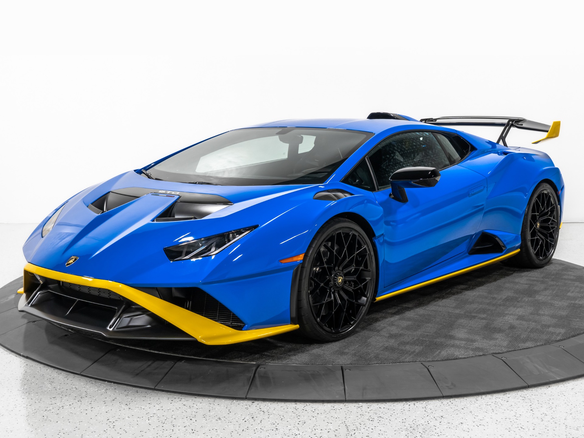 lamborghini huracan 2022 ZHWUA6ZX5NLA18317 image lamborghini huracan 2022 ZHWUA6ZX5NLA18317 image