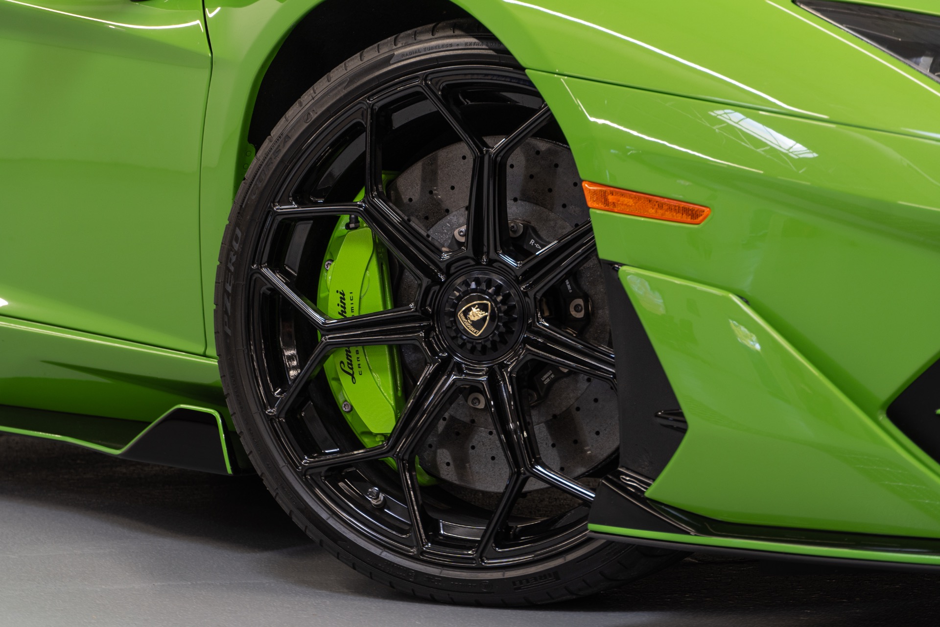 lamborghini aventador 2021 ZHWUN6ZD2MLA10068 image lamborghini aventador 2021 ZHWUN6ZD2MLA10068 image