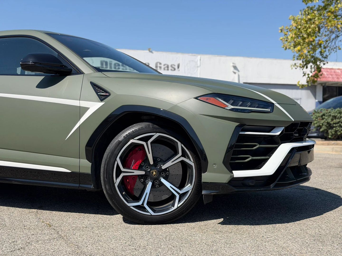 lamborghini urus 2019 ZPBUA1ZL8KLA01070 image lamborghini urus 2019 ZPBUA1ZL8KLA01070 image