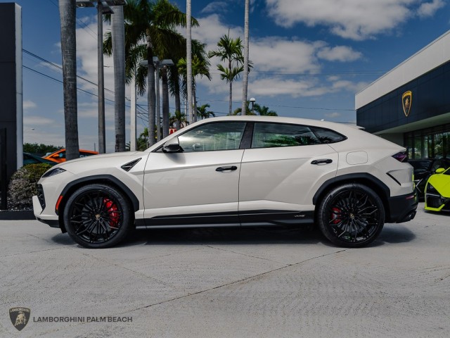 lamborghini urus 2026 ZPBUD6ZLXTLA43391 image lamborghini urus 2026 ZPBUD6ZLXTLA43391 image