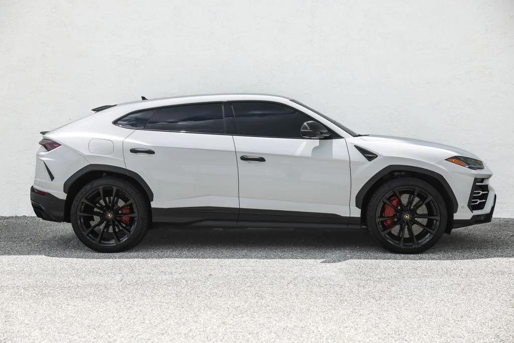 lamborghini urus 2020 ZPBUA1ZL2LLA10171 image lamborghini urus 2020 ZPBUA1ZL2LLA10171 image