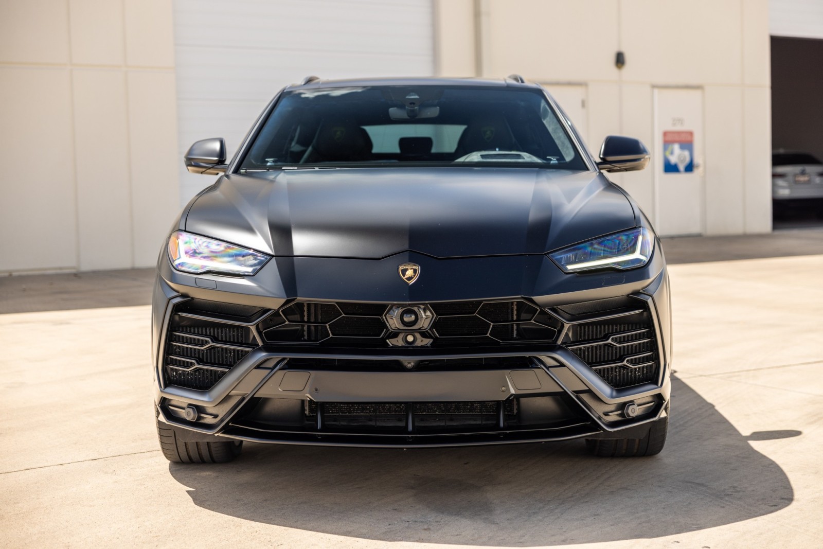 lamborghini urus 2022 ZPBUA1ZL7NLA16423 image lamborghini urus 2022 ZPBUA1ZL7NLA16423 image