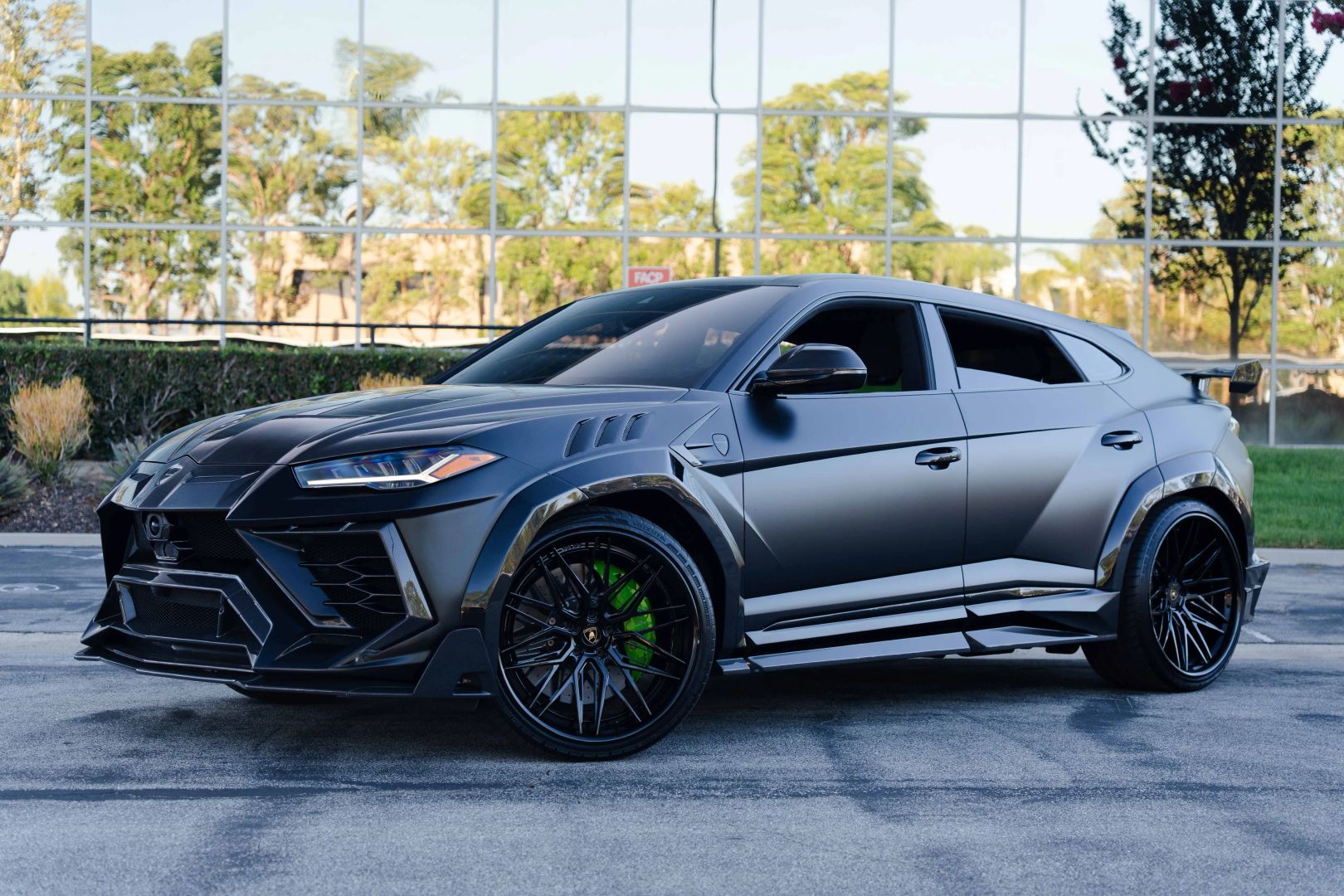 lamborghini urus 2022 ZPBUA1ZL4NLA20641 image lamborghini urus 2022 ZPBUA1ZL4NLA20641 image