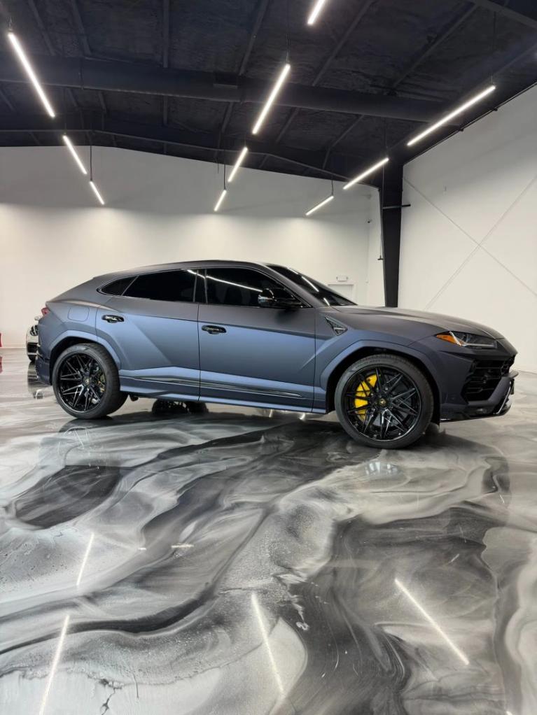 lamborghini urus 2022 ZPBUA1ZL3NLA21702 image lamborghini urus 2022 ZPBUA1ZL3NLA21702 image