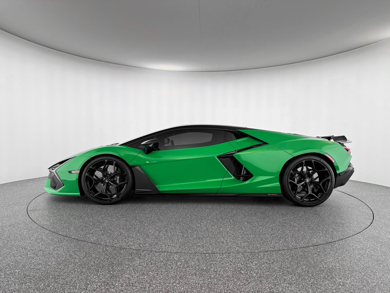 lamborghini revuelto 2026 ZHWUC1ZM7TLA04015 image lamborghini revuelto 2026 ZHWUC1ZM7TLA04015 image