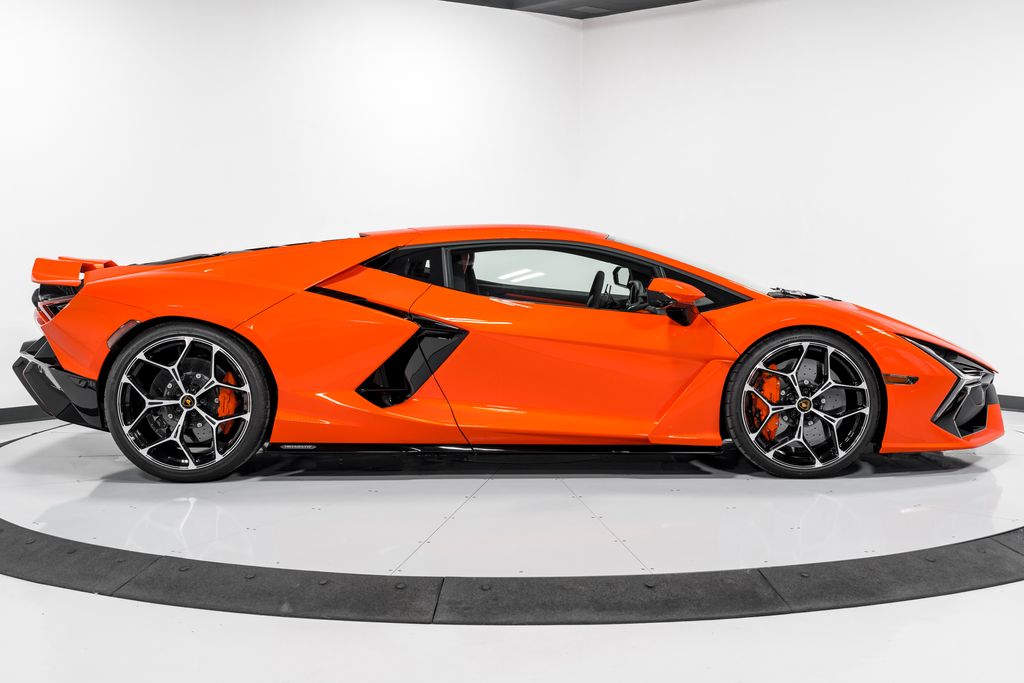 lamborghini revuelto 2024 ZHWUC1ZM1RLA01023 image lamborghini revuelto 2024 ZHWUC1ZM1RLA01023 image