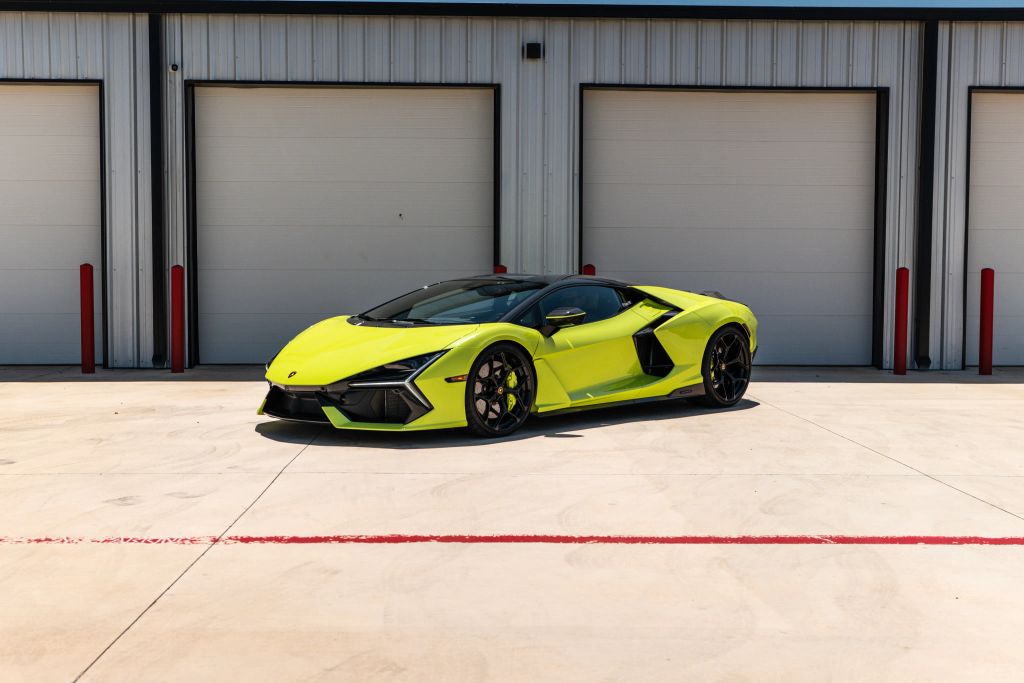 lamborghini revuelto 2025 ZHWUC1ZM9SLA02071 image lamborghini revuelto 2025 ZHWUC1ZM9SLA02071 image