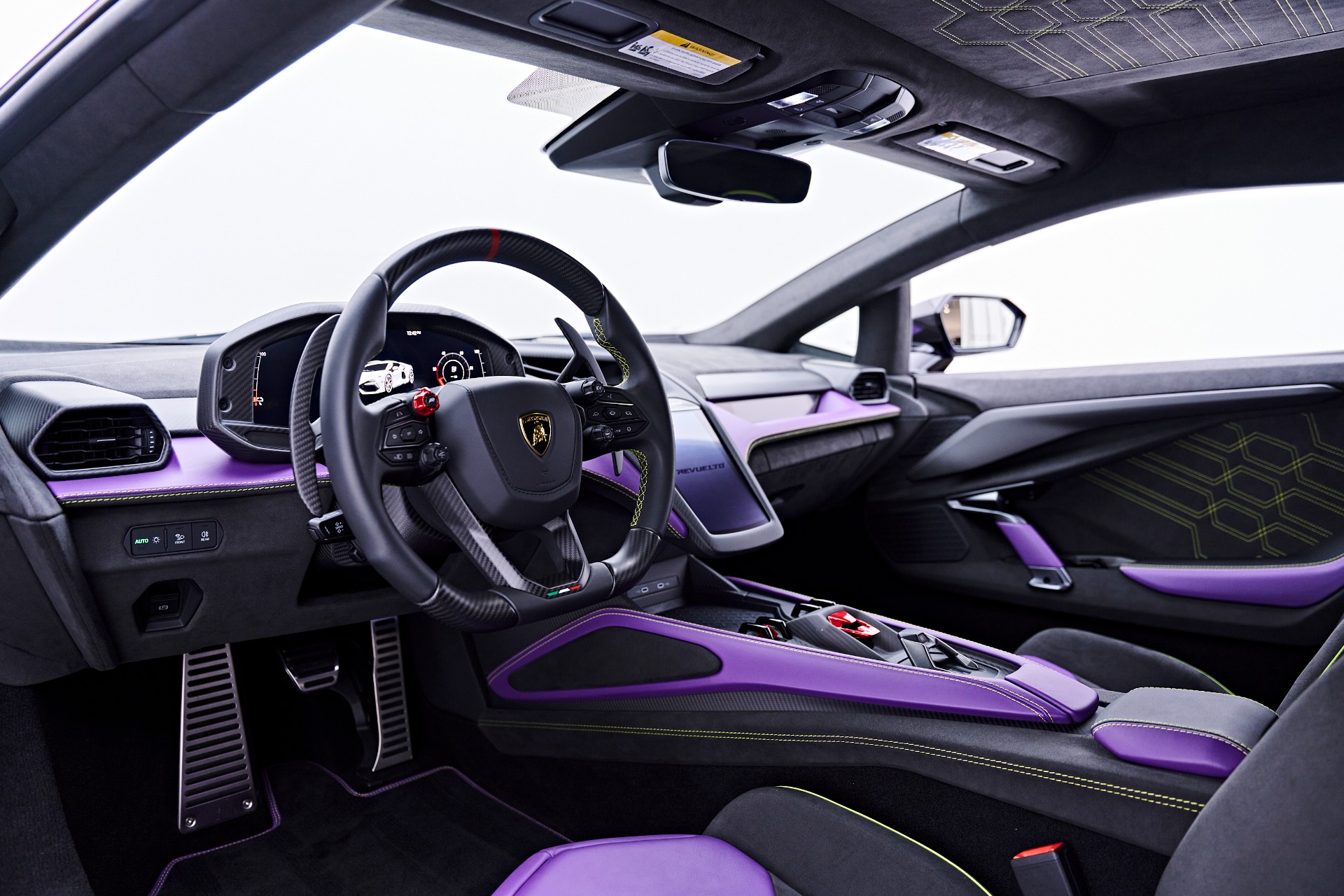 lamborghini revuelto 2025 ZHWUC1ZM0SLA03111 image lamborghini revuelto 2025 ZHWUC1ZM0SLA03111 image