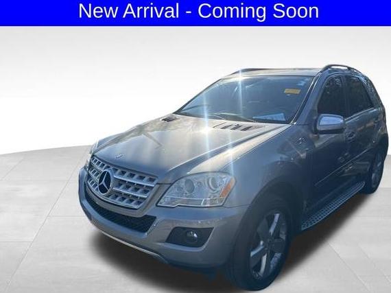 MERCEDES-BENZ M-CLASS 2010 4JGBB5GB6AA565156 image MERCEDES-BENZ M-CLASS 2010 4JGBB5GB6AA565156 image