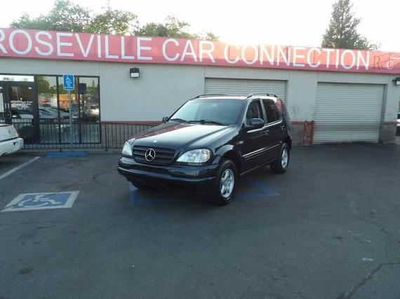 MERCEDES-BENZ M-CLASS 2000 4JGAB54E2YA184540 image