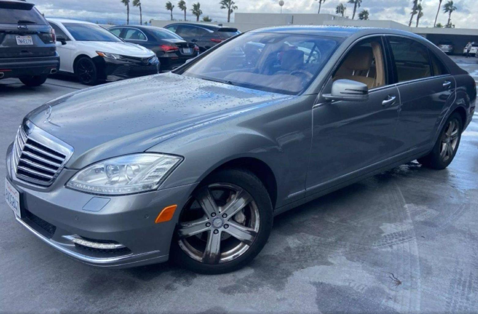 MERCEDES-BENZ S-CLASS 2011 WDDNG7BB2BA405823 image