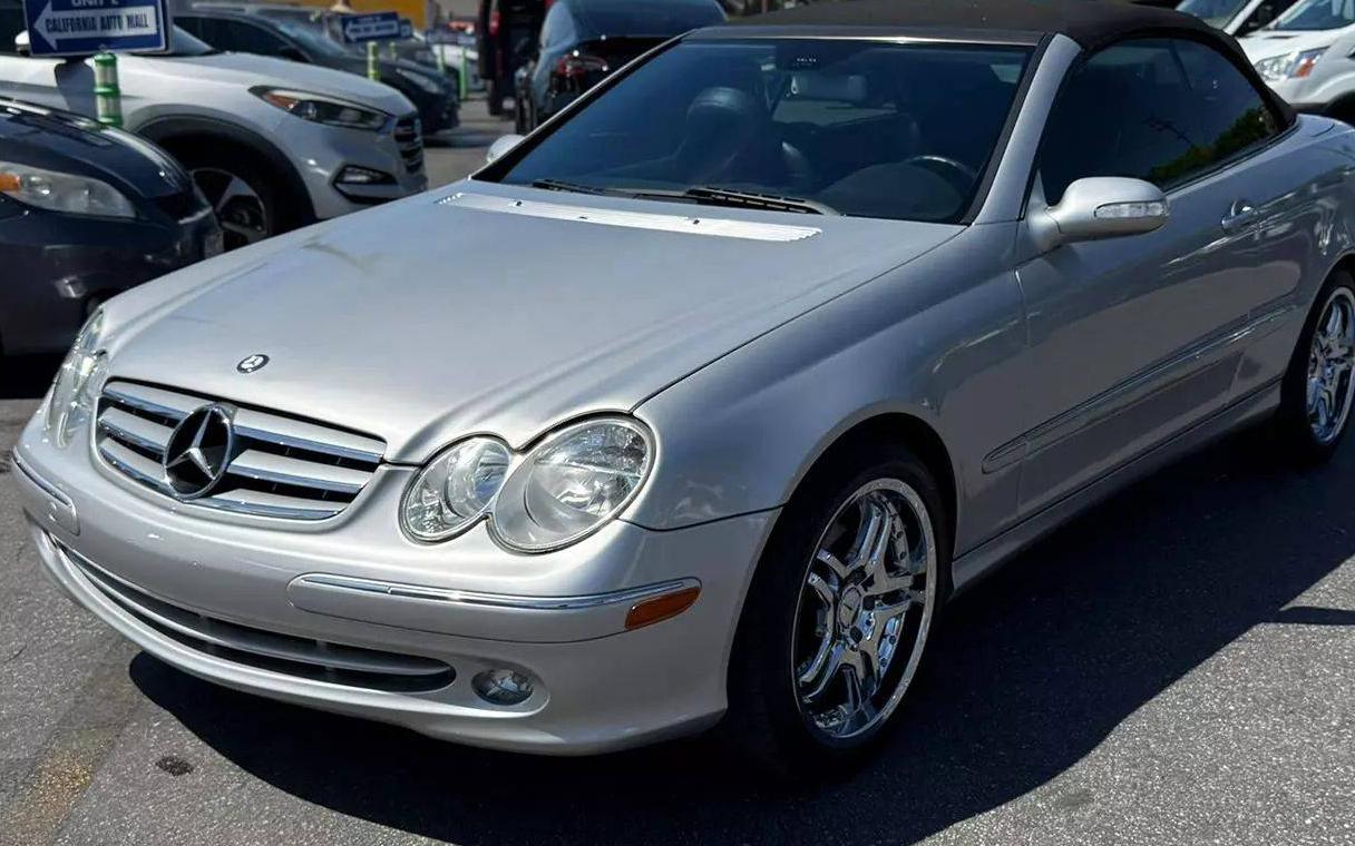 MERCEDES-BENZ CLK-CLASS 2004 WDBTK65G64T032535 image