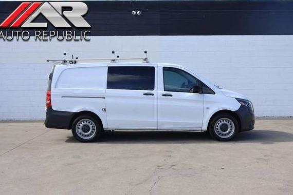 MERCEDES-BENZ METRIS 2017 WD3PG2EA2H3225256 image MERCEDES-BENZ METRIS 2017 WD3PG2EA2H3225256 image