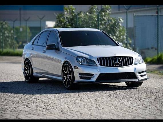 MERCEDES-BENZ C-CLASS 2012 WDDGF4HB6CA725035 image MERCEDES-BENZ C-CLASS 2012 WDDGF4HB6CA725035 image